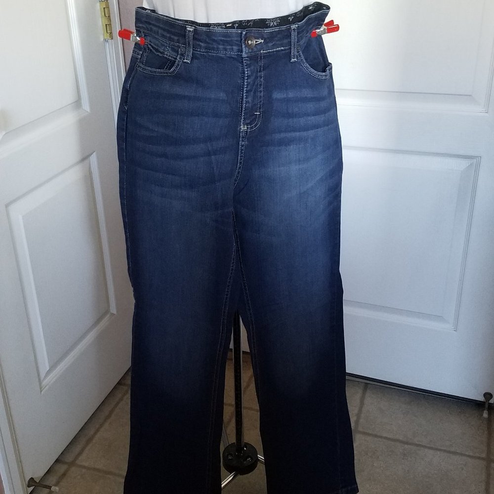 Merona Ladies Blue Jeans Size 12R